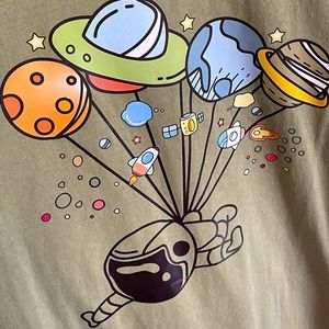 ⭐️B1G1FREE⭐️ NWOT Space T-shirt 🪐🌎
